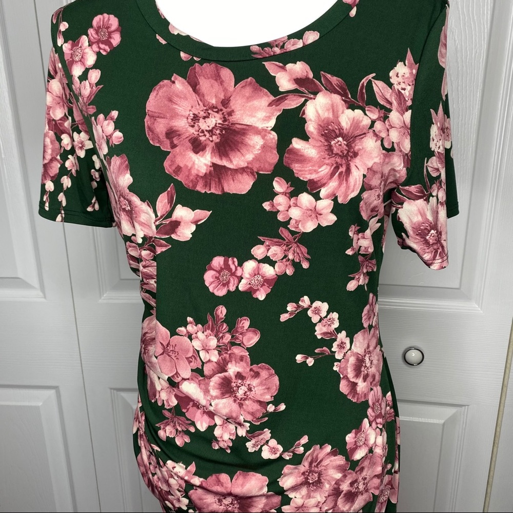 🔥SOLD🔥 Boutique Floral Rouched Midi Dress Green Pink S-L - Picture 5 of 15